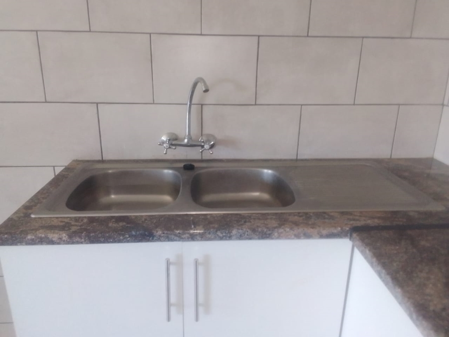 To Let 3 Bedroom Property for Rent in East London Rural Eastern Cape